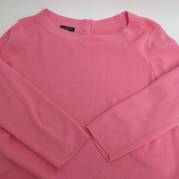 TALBOTS Pink Top Size M Petite Rounded Neck 3/4 Sleeve Classic Gold Back Buttons - Picture 6 of 6